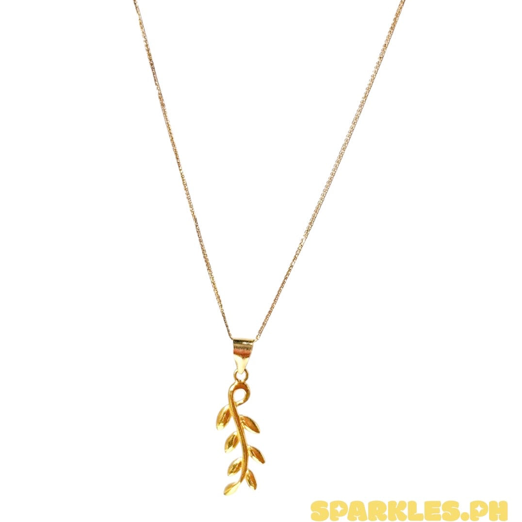 18k Saudi Gold Foxtail Chain 18" + 18k Saudi Gold Leaf Vine Pendant