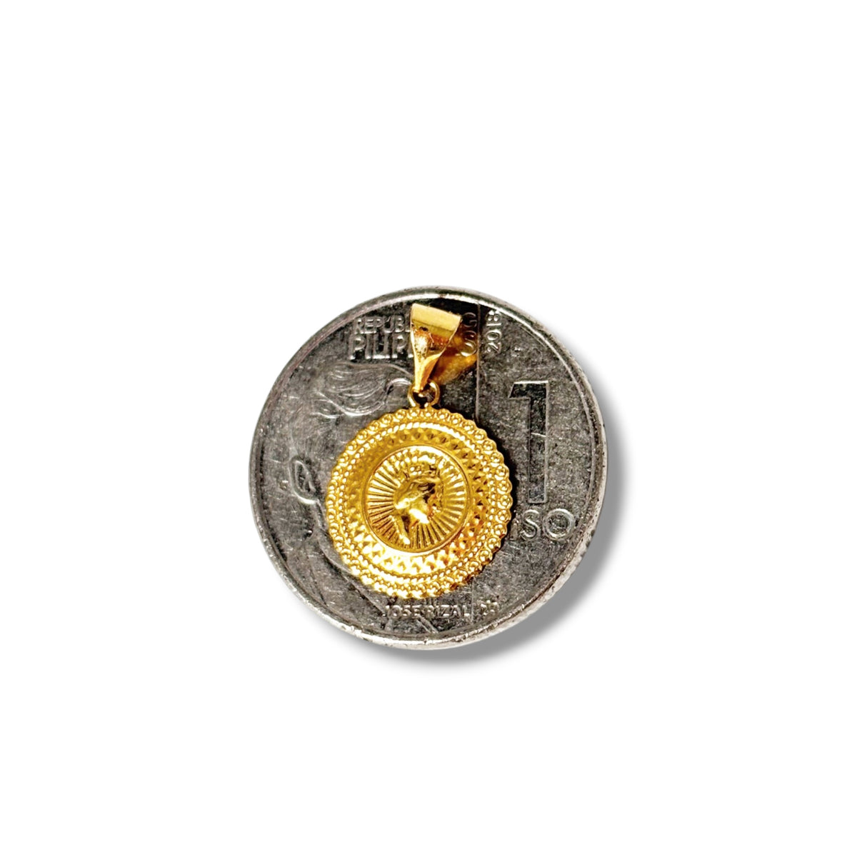 "18k Saudi Gold Millipedes Chain 18"" + 18k Saudi Gold Royal Queen Pendant "