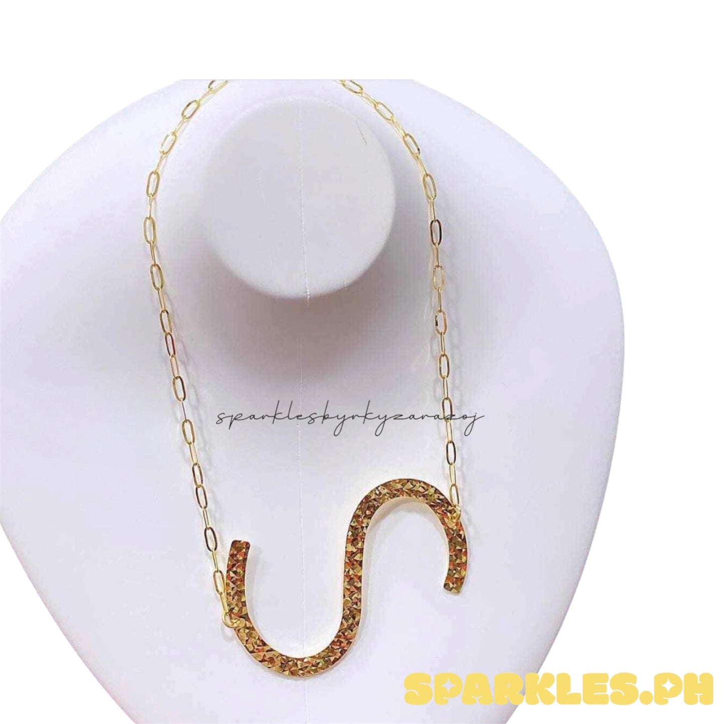 18k Saudi Gold Letter S Diacut Necklace