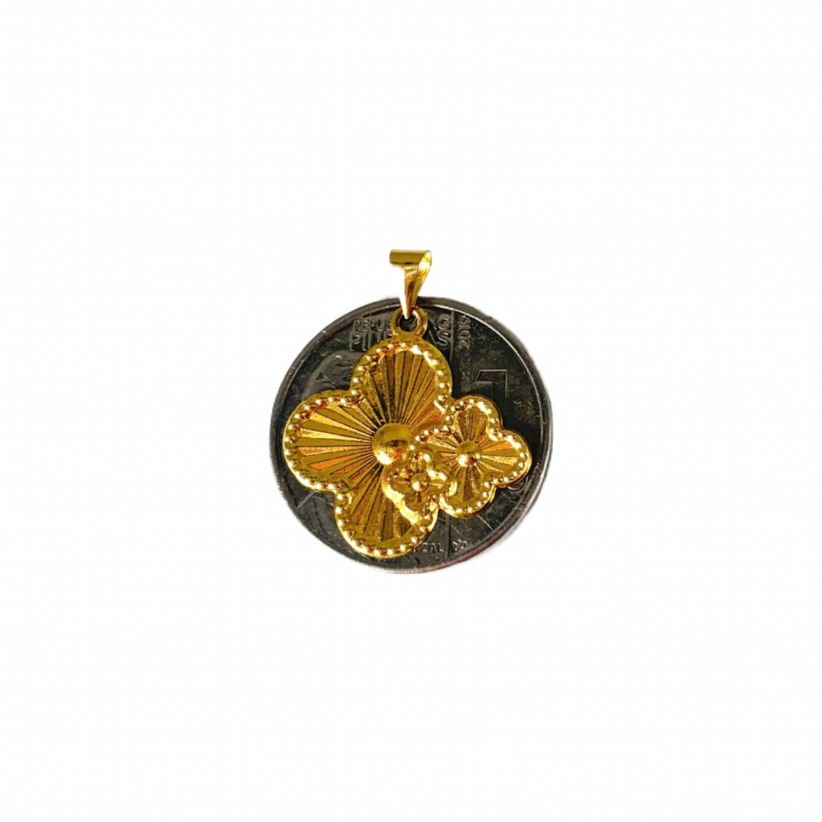 18k Saudi Gold Tauco Chain Level 1 + 18k Saudi Gold Twin Clover Pendant