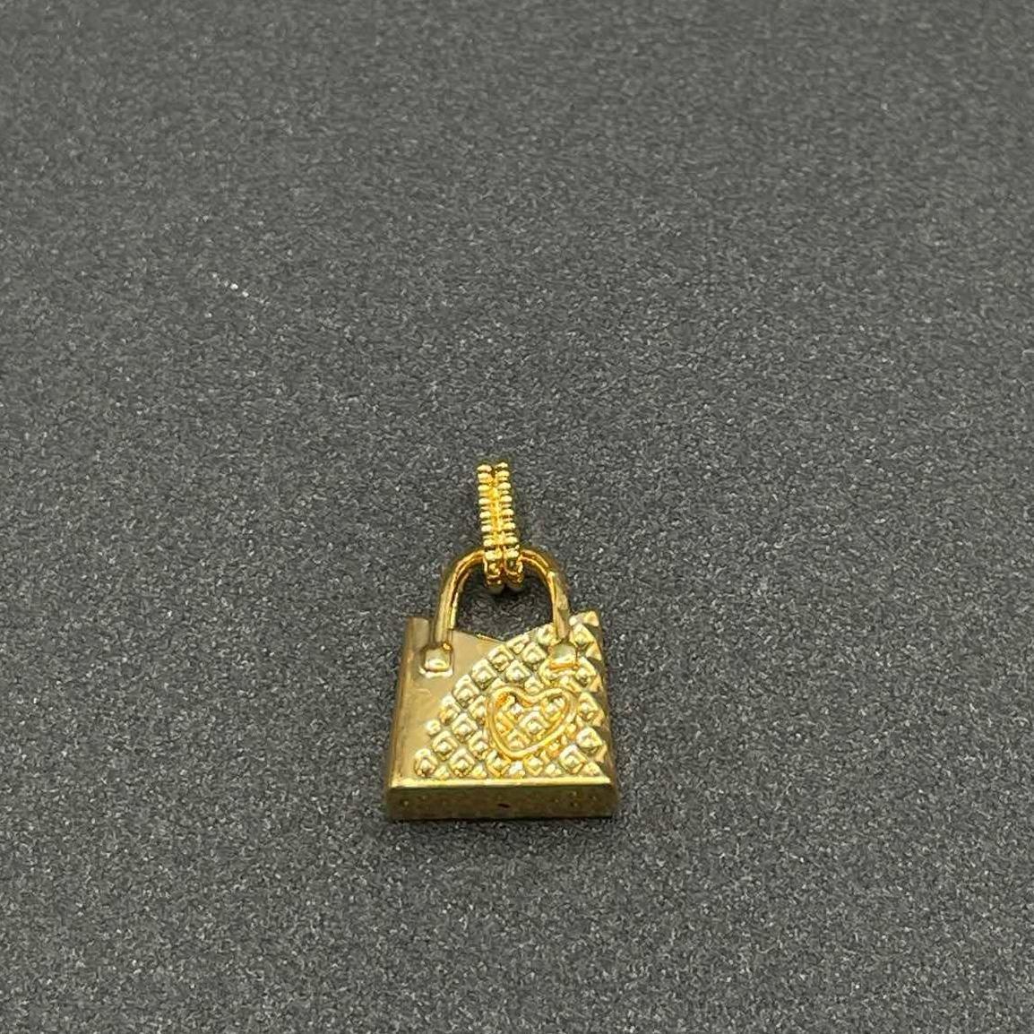 18k Saudi Gold Sosyal Style Bag Pendant Ampaw Pawnable