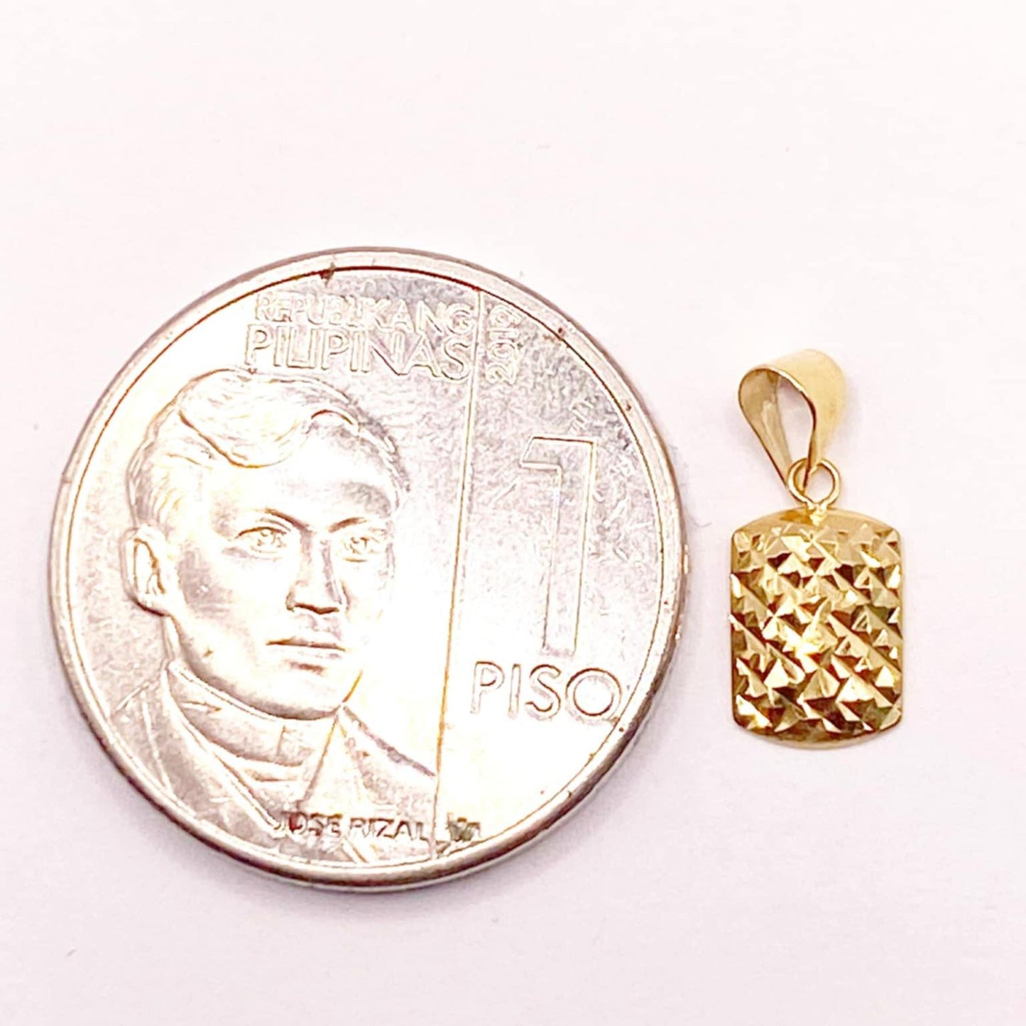 18k Saudi Gold Square Diacut Pendant Solid Lightweight Pawnable