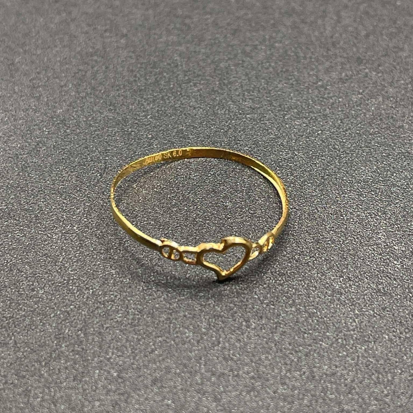 18k Saudi Gold Charlotte Heart Ring Solid Pawnable - SKU-D69KRBC1