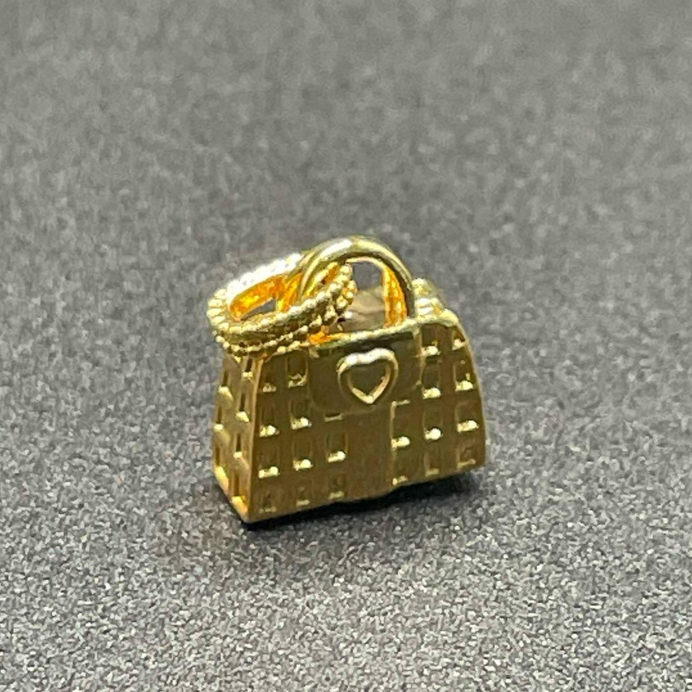 18k Saudi Gold Tita Style Bag Pendant Ampaw Pawnable - SKU-5ODM78ZE
