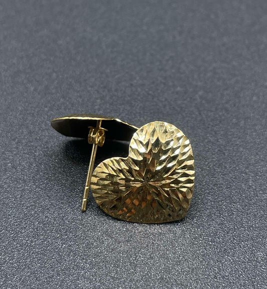18k Saudi Gold Splash Heart Stud  Lightweight Solid Pawnable