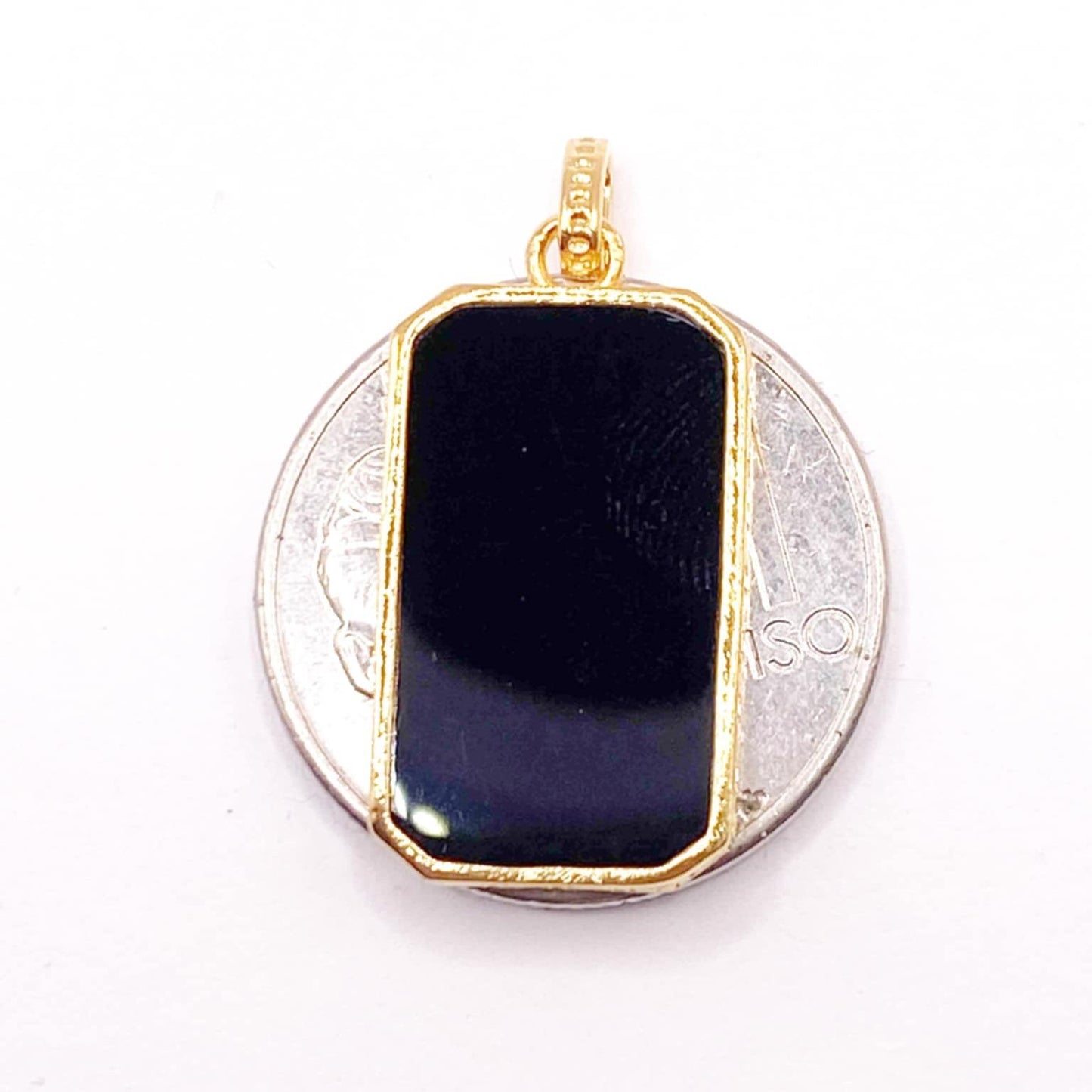 AMPAW/HOLLOW 18k Saudi Gold Big Piolo Pendant SKU-VPSJ12G1