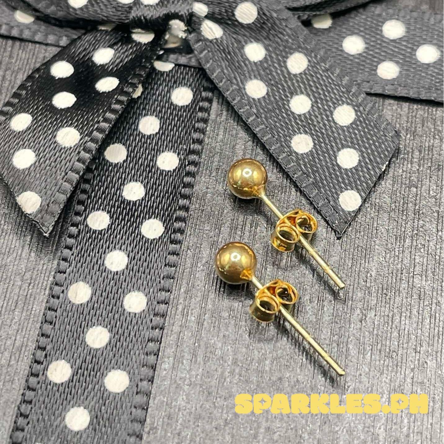 18k Gold Saudi Ball Solid Stud